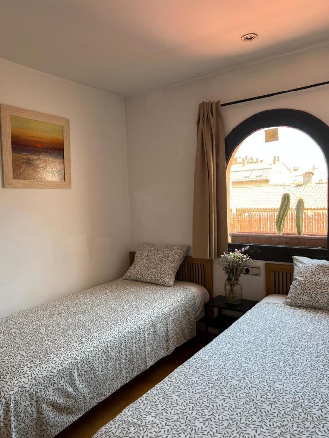 Casa Neus, Casa Cerca De Barcelona Sant Feliu de Llobregat Exterior foto