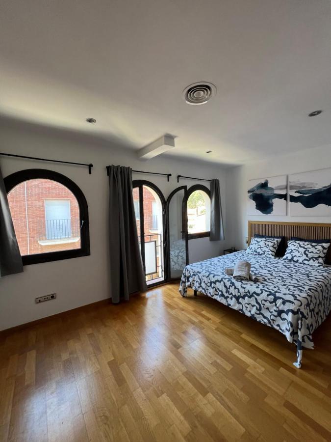Casa Neus, Casa Cerca De Barcelona Sant Feliu de Llobregat Exterior foto